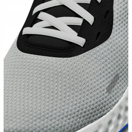 Běžecké boty Nike Revolution 5 M BQ3204-011 černý šedá 1
