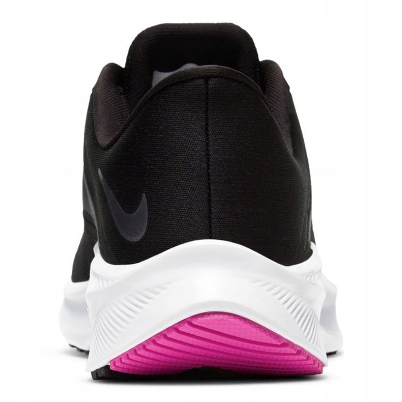 Běžecké boty Nike Quest 3 W CD0232-007 černý 2