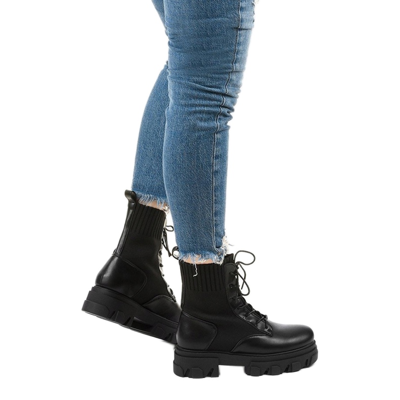 Černé turistické boty na platformě Meadowcrest černá 1