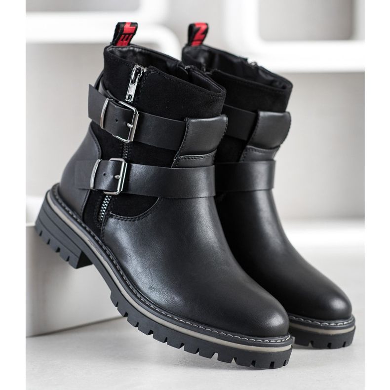 J. Star Teplí dělníci černý 1