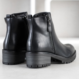 Ideal Shoes Pohodlné černé boty černá 1