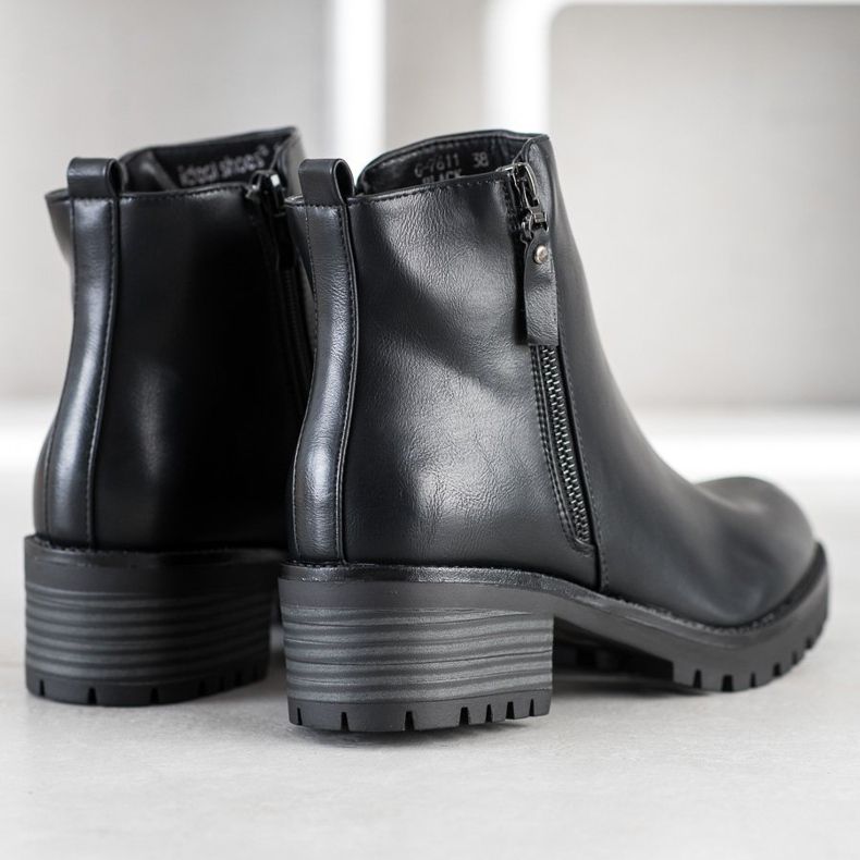 Ideal Shoes Pohodlné černé boty černý 1