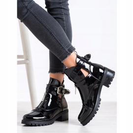 Seastar Lakovaní dělníci černý 1