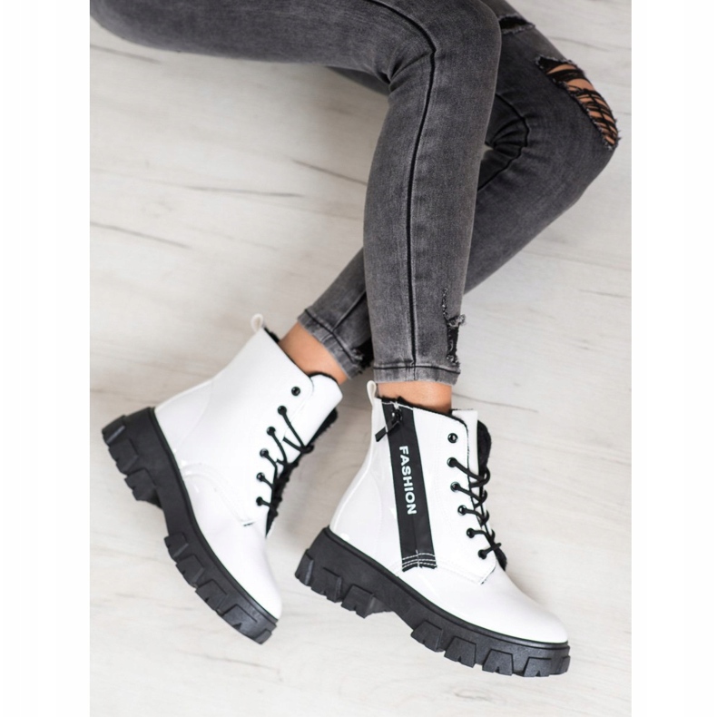 SHELOVET Izolovaní módní pracovníci bílý 2