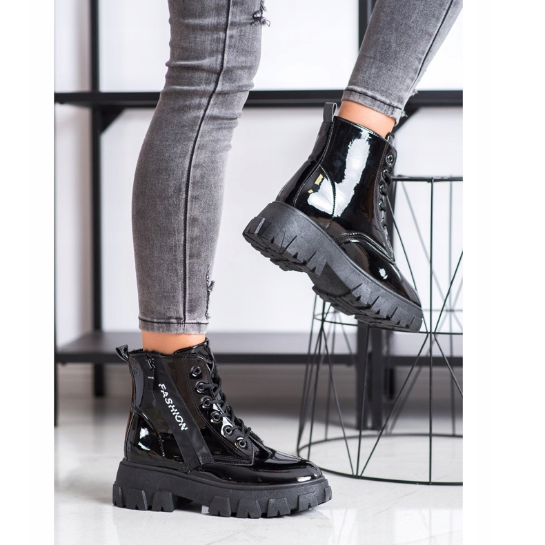 SHELOVET Izolovaní módní pracovníci černá 2