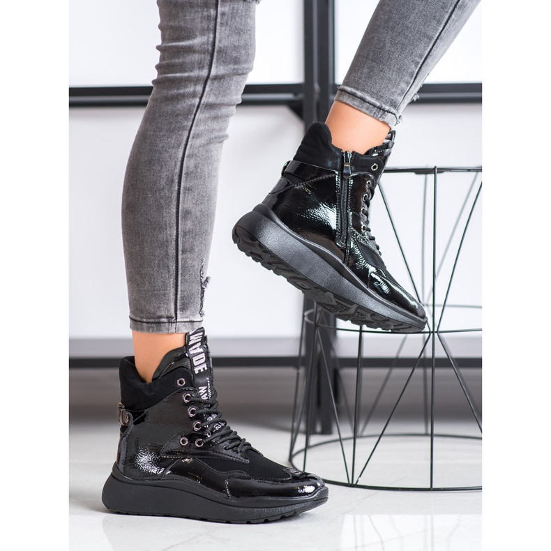 SHELOVET Sportovní boty s izolací černá 1