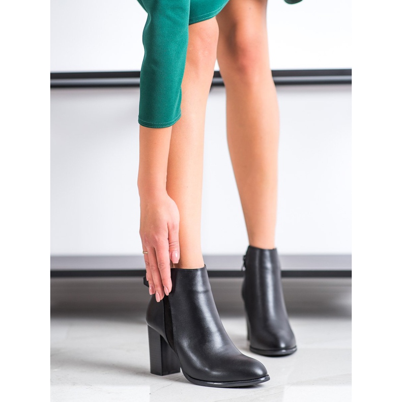 Cm Paris Elegantní kozačky z eko kůže černá 1