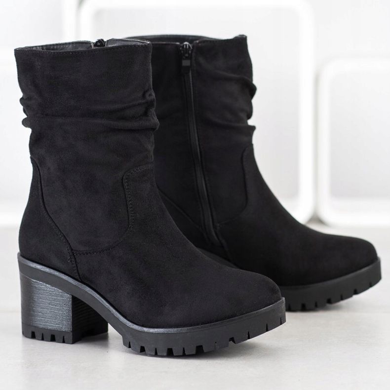 Flyfor Boty s volánky svršku černý 1