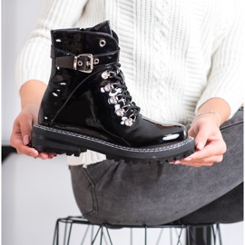 SDS Módní lakované lapače černá 2