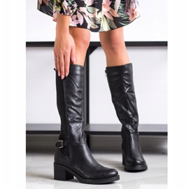 Flyfor Pohodlné černé boty černý 1