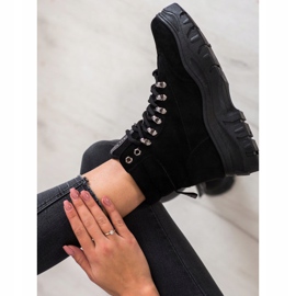 SHELOVET Black Fashion Trappers černý 2