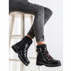 SHELOVET Skalní dělníci černá 2