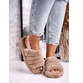 FJ1 Dámské pantofle na platformě Furry Brown Khaki Snowflake hnědý 2