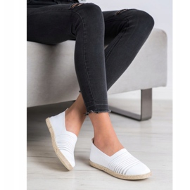 MCKEYLOR Slipony Espadrilles bílý 1