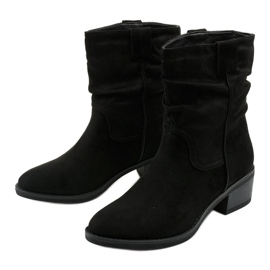 Kovbojské boty Fyrelnet zateplené černým semišem černá 2