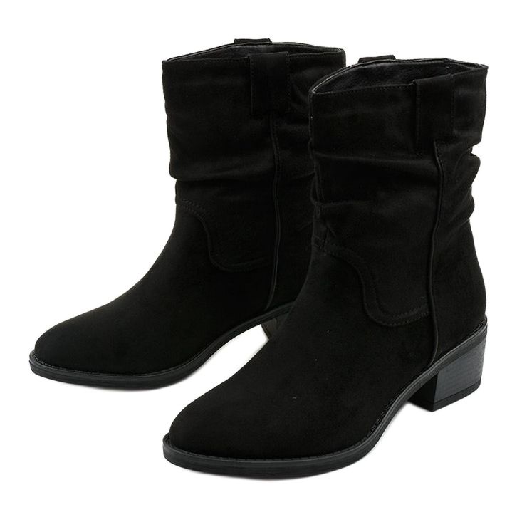 Kovbojské boty Fyrelnet zateplené černým semišem černá 2