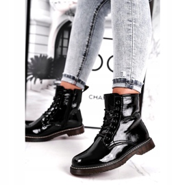 Černé lakované kozačky Evento 20DZ23-3216 Marita černá 1