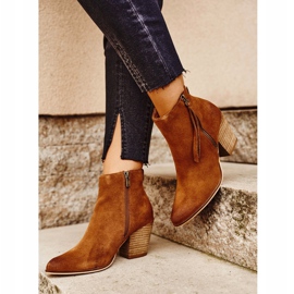 Velkokvěté semišové boty Big Star GG274364 hnědý 1