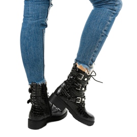 Černé ploché zateplené kozačky Torwain perly černý 2