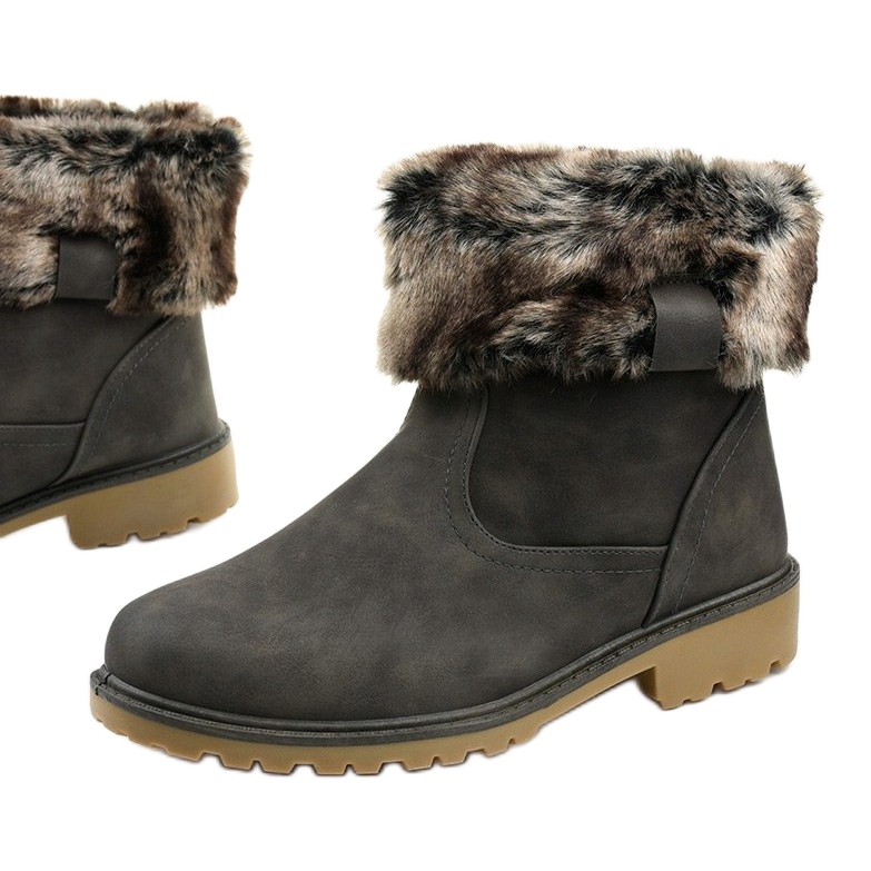 Šedé dámské zateplené boty od Giserelle šedá 1