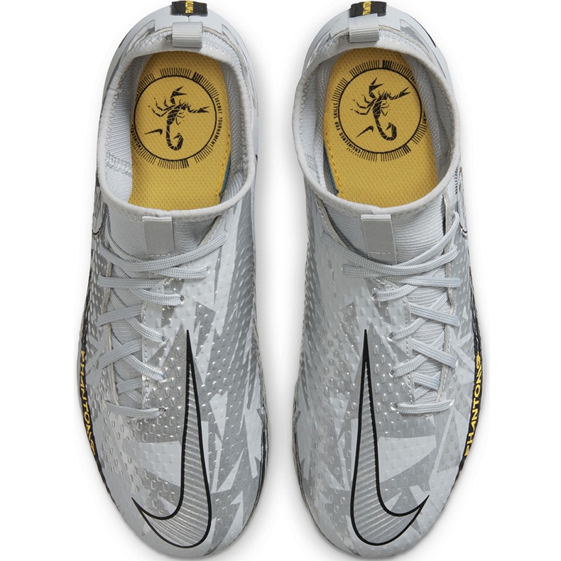 Kopačky Nike Phantom Gt Scorpion Academy Dynamic Fit FG / MG Junior DA2287 001 stříbrná šedá šedá 1