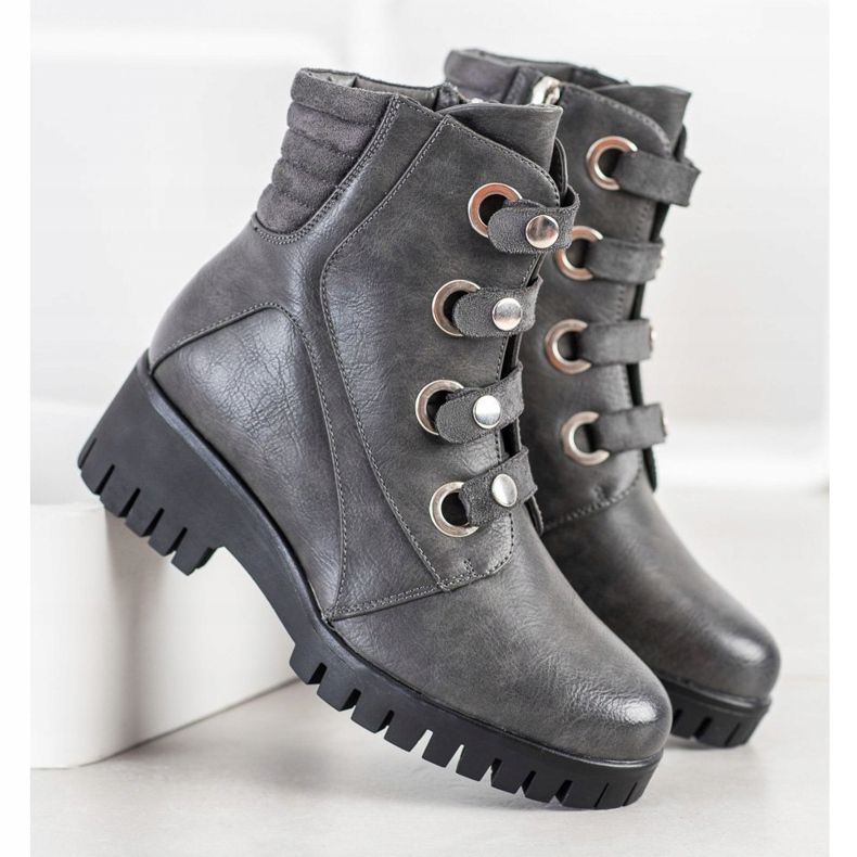 Goodin Šedá dělnická móda 1