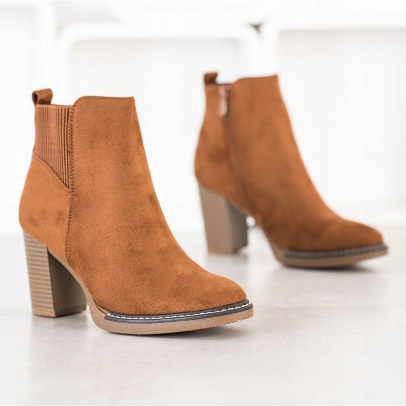 Super Mode Velbloudí botičky na sloupku hnědý žlutá 1 Super Mode Velbloudí botičky na sloupku hnědý žlutá 1