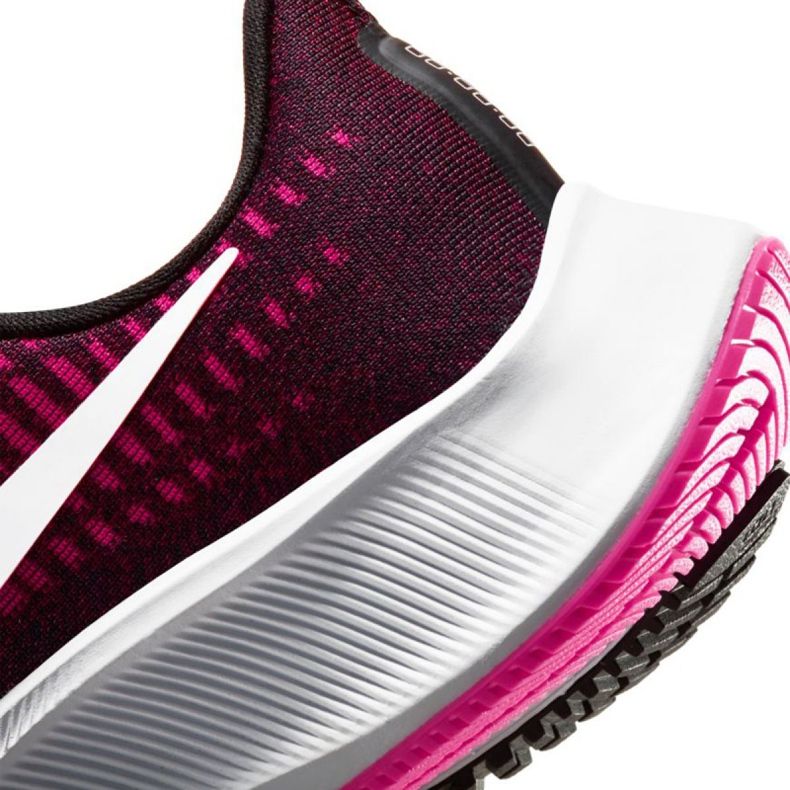 Běžecké boty Nike Air Zoom Pegasus 37 W BQ9647-008 černý růžový 1