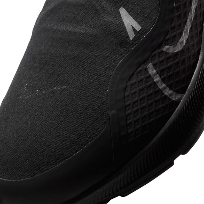 Běžecké boty Nike Air Zoom Pegasus 37 Shield M CQ7935-001 černý 2