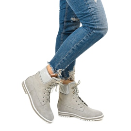 Šedé zateplené boty od Arlinda šedá 1