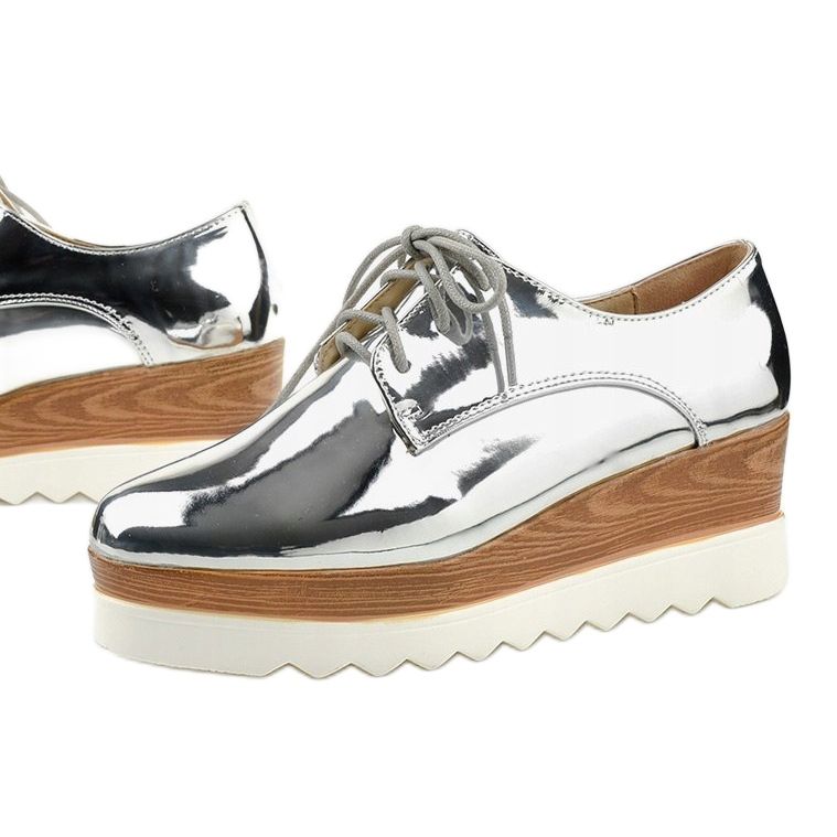 Nazouvací stříbrné boty s cvočky GF-FD9 stříbrný 1