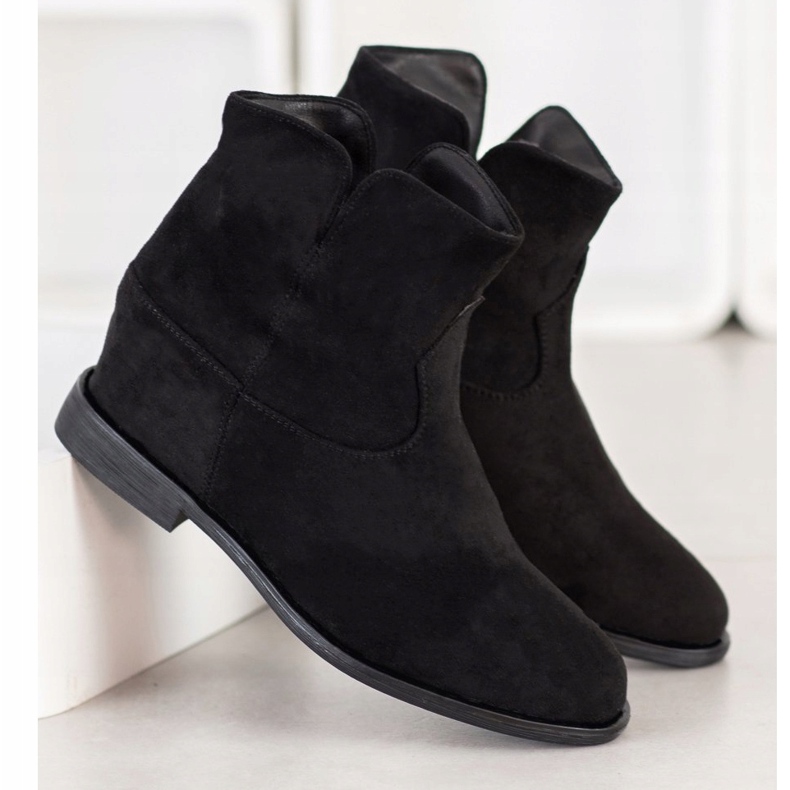 Sergio Todzi Kovbojské boty na klínu černá 1