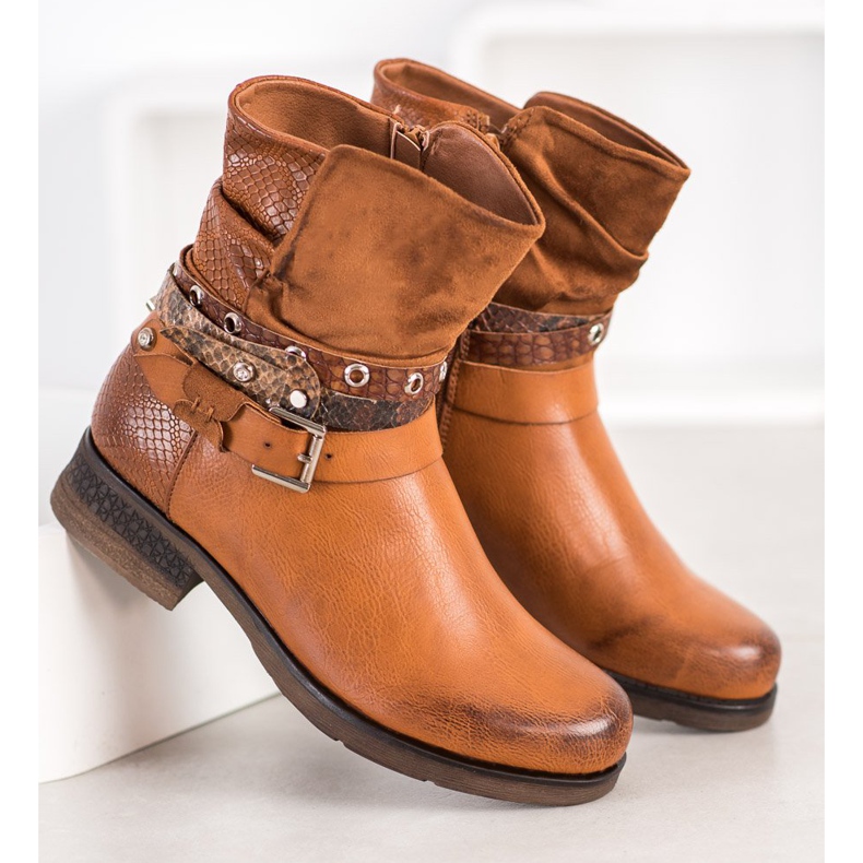 Super Me Styloví dělníci hnědý 2