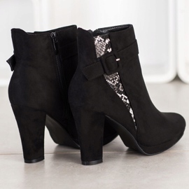 SHELOVET Boty na vysokém podpatku s hadím potiskem černá šedá 1 SHELOVET Boty na vysokém podpatku s hadím potiskem černá šedá 1