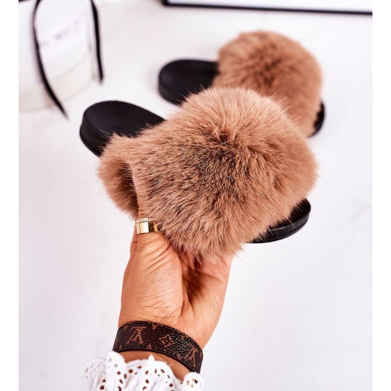 Dětské pantofle s kožešinou světle hnědé módy hnědý 2