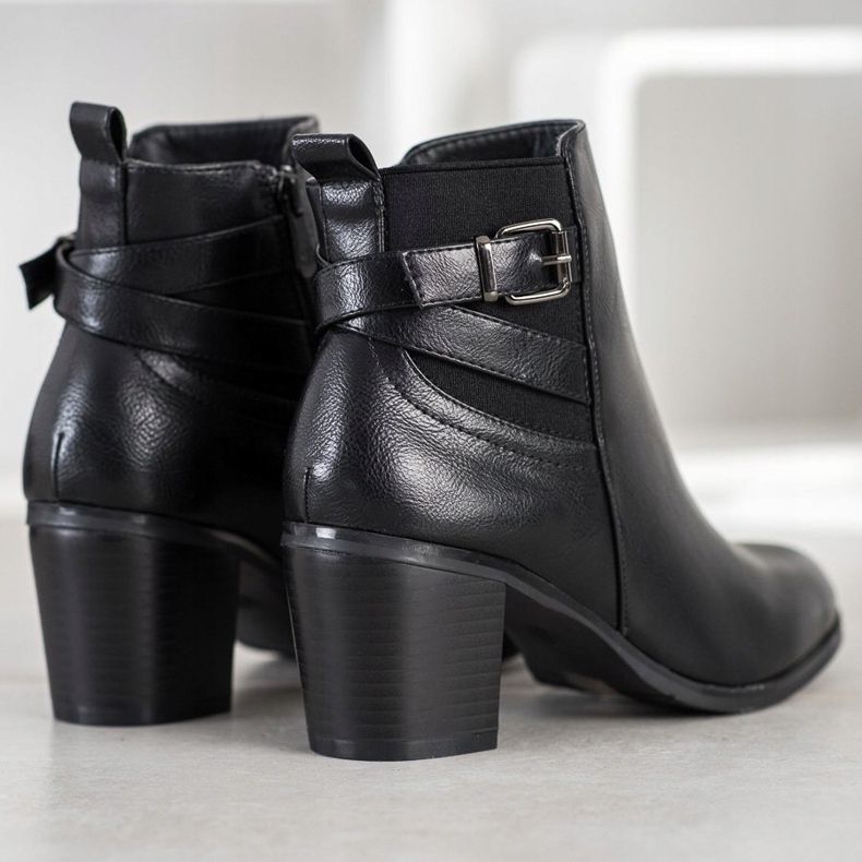 Ideal Shoes Neformální černé boty černá 1