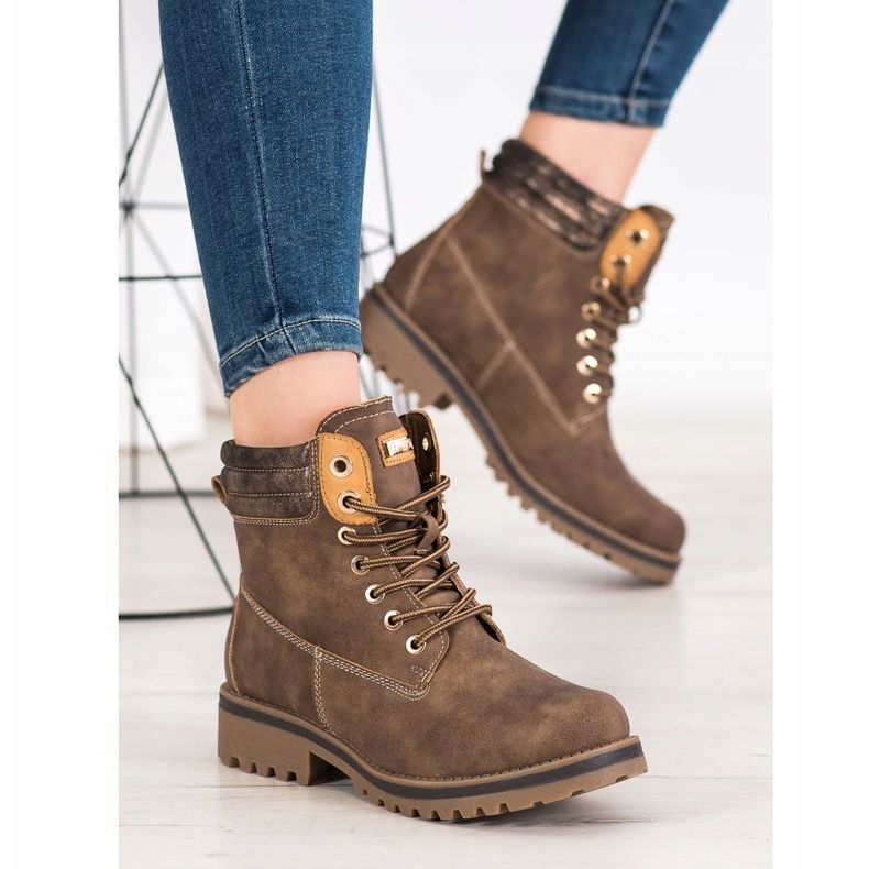 SDS Stylové lapače hnědý 1