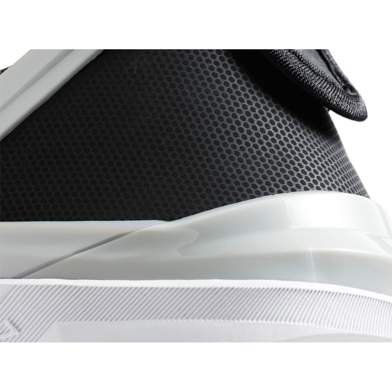 Tréninková obuv Nike Metcon 6 FlyEase M DB3790-010 černý 1