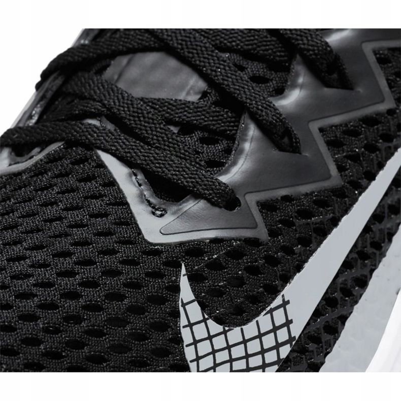 Tréninková obuv Nike Metcon 6 FlyEase M DB3790-010 černý 2