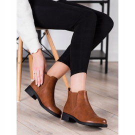 Ideal Shoes Chelsea boty z eko kůže hnědý 1