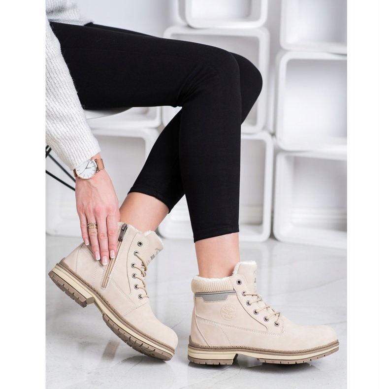 SANDIC Lovci s ovčí kůží béžový 1