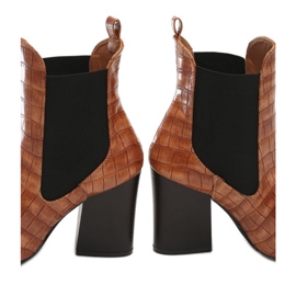 Vices Svěráky 3312-68-velbloud hnědý 1