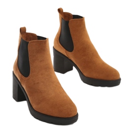 Vices Svěráky 8505-68-velbloud hnědý 1