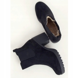Černá Chelsea boty s širokými podpatky B2880FE-KB Černá 4