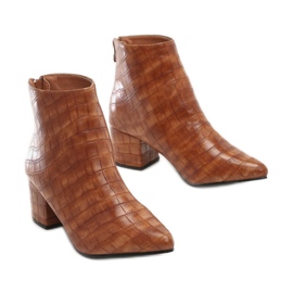 Vices Svěráky 3310-68-velbloud hnědý 1 Vices Svěráky 3310-68-velbloud hnědý 1