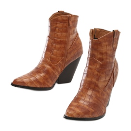 Vices Svěráky 3331-68-velbloud hnědý 1