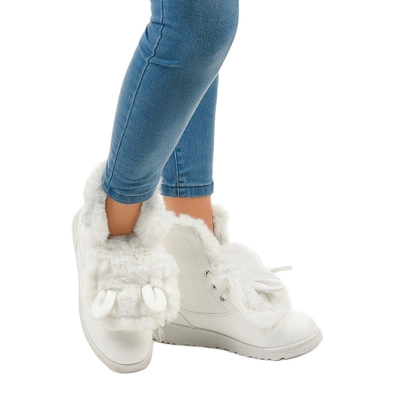 Bílé zateplené boty od Alrindra bílý 1
