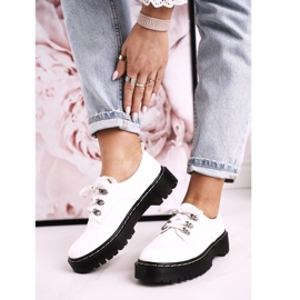 S.Barski Dámské oxfordky Brogues na platformě S. Barski HX15 lakované bíle bílý 1