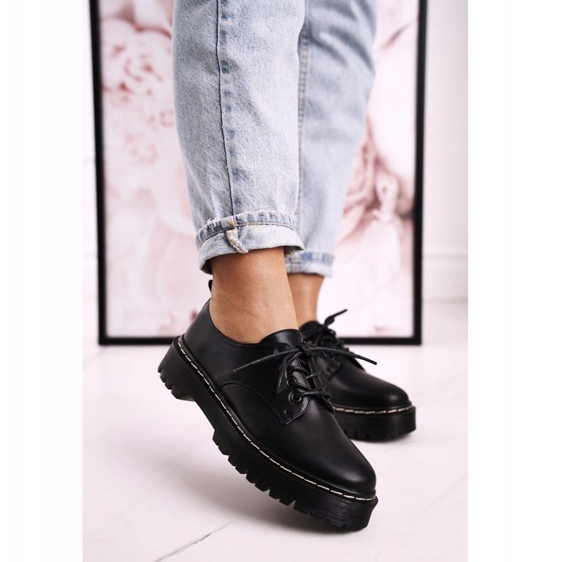Dámské klasické boty Oxfords na černé platformě S.Barski HX62 černý 1
