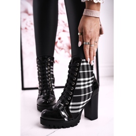 PS1 Dámské kozačky na podpatku kostkované černé Blair bílý černá 1